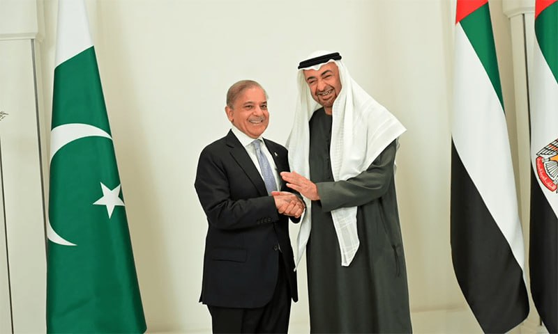 امارات10 میلیارد دلار در پاکستان سرمایه گذاری خواهد کرد.