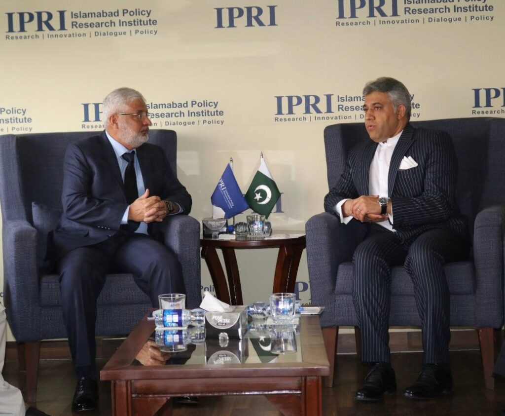 دیدار ۲ ساعته مدیر اندیشکده اقبال با رئیس موسسه تحقیقات سیاستگذاری اسلام آبا‌د( IPRI)