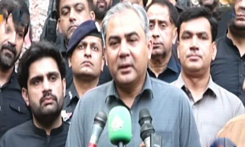 رد شایعات تنش در پاکستان؛ دولت و ارتش هماهنگ، دیدار نواز شریف و عمران خان تکذیب شد