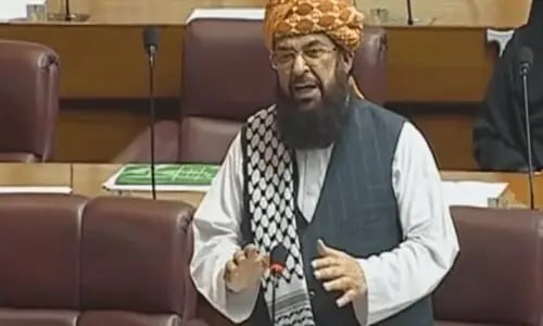 وضعیت بلوچستان، بحث سیل را در مجلس تحت‌الشعاع قرار داد؛ درگیری سیاسی در مجلس ملی