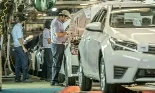 جهش چشمگیر بازار خودروی پاکستان در سال مالی ۲۰۲۶